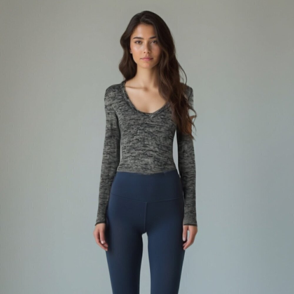 💕Wilfred Gray V-Neck Long Sleeve Women's Top XS